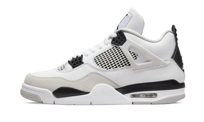 AIR JORDAN 4 RETRO "Military Black" Shoe Flyes