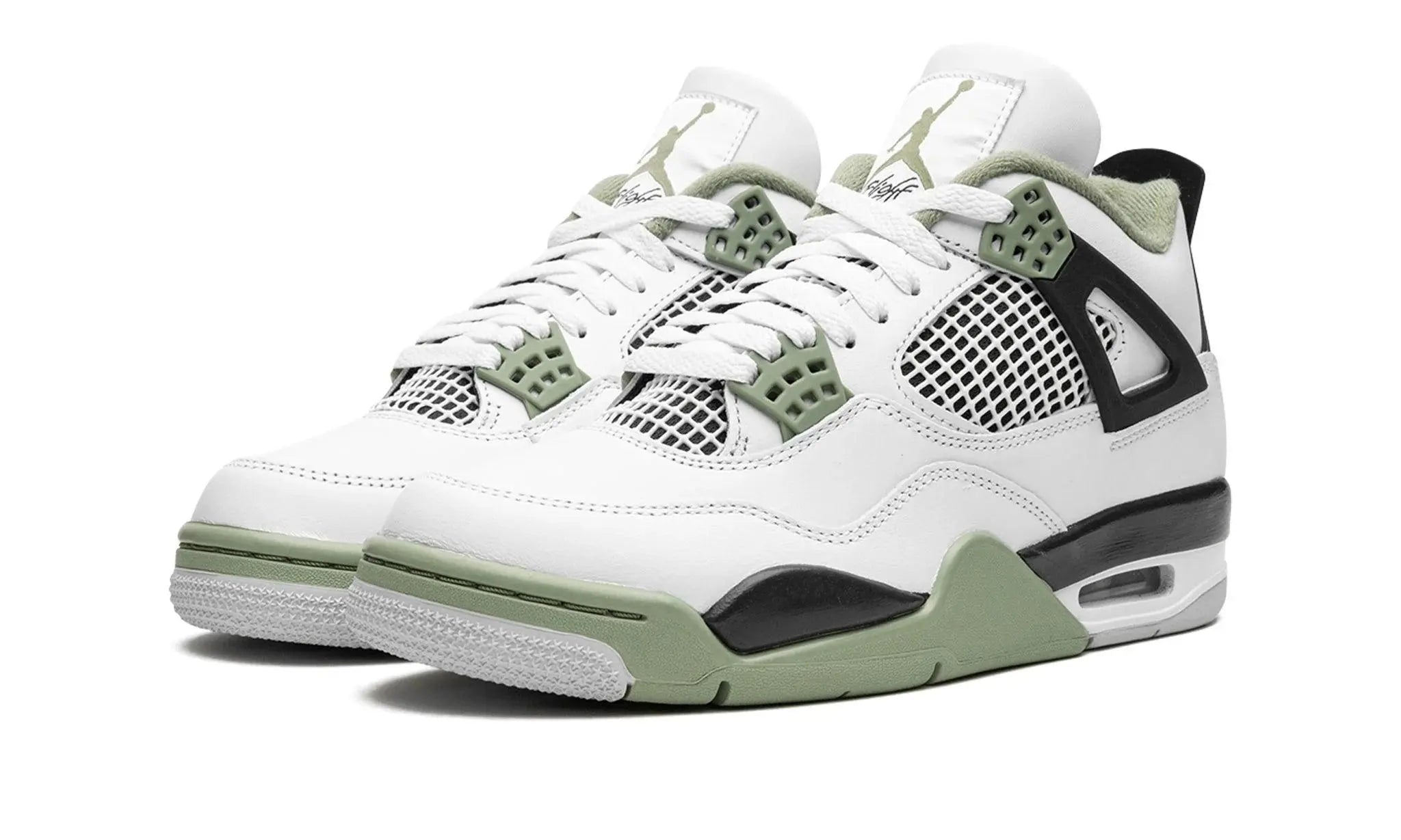 AIR JORDAN 4 Retro Seafoam (W) Shoe Fly