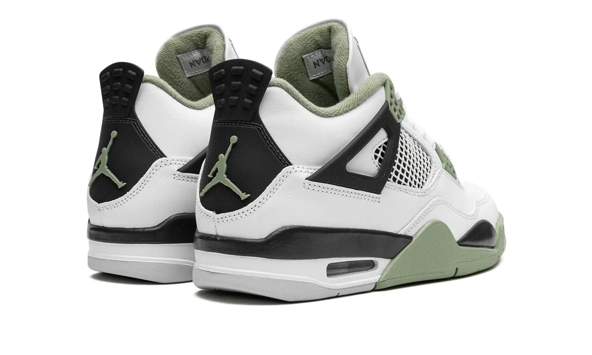 AIR JORDAN 4 Retro Seafoam (W) Shoe Fly