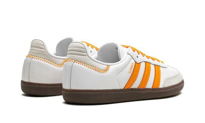 Adidas
Samba OG  "WHITE EQUIPMENT ORANGE" Shoe Flyes