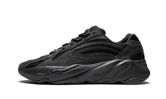 Adidas Yeezy Boost 700 V2
"Vanta" Shoe Flyes