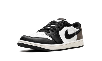 Air Jordan 1 Low OG
"Mocha" Shoe Flyes