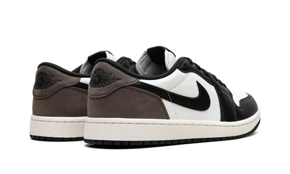 Air Jordan 1 Low OG
"Mocha" Shoe Flyes