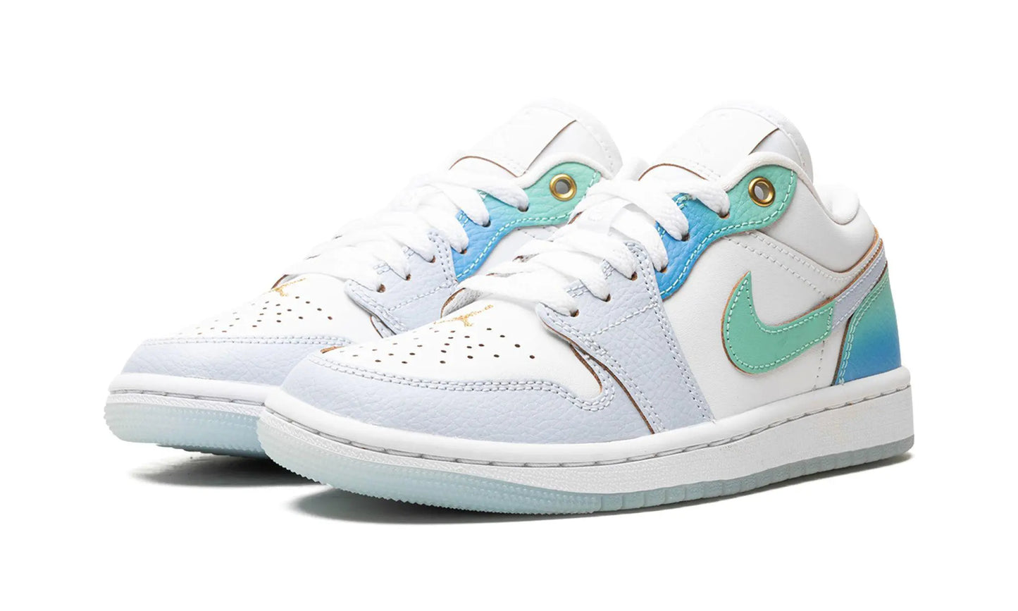 Air Jordan 1 Low
"Emerald Rise" Shoe Flyes