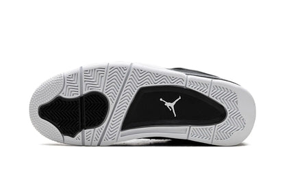 Air Jordan 4
"Fear" Shoe Flyes