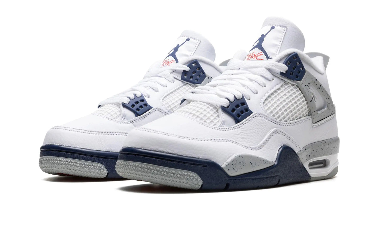 Air Jordan 4
"Midnight Navy" Shoe Flyes