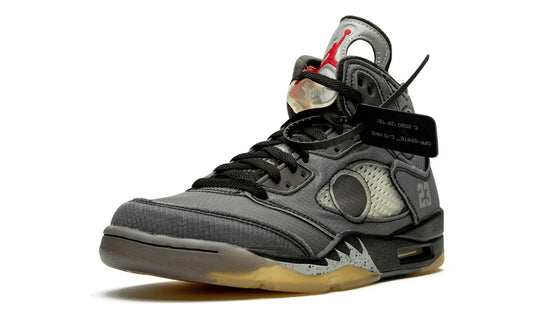 Air Jordan 5 Retro SP
"Off-White" Shoe Flyes