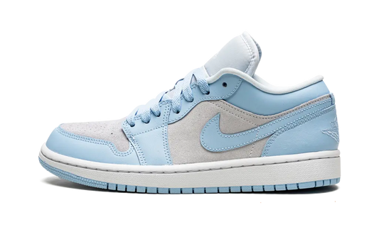 JORDAN 1 LOW
"FOOTBALL GREY ALUMINUM" Shoe Flyes