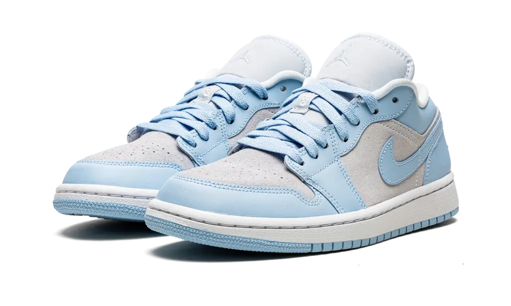 JORDAN 1 LOW
"FOOTBALL GREY ALUMINUM" Shoe Flyes