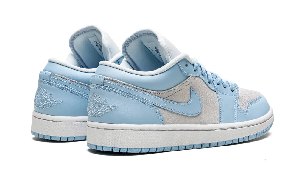 JORDAN 1 LOW
"FOOTBALL GREY ALUMINUM" Shoe Flyes