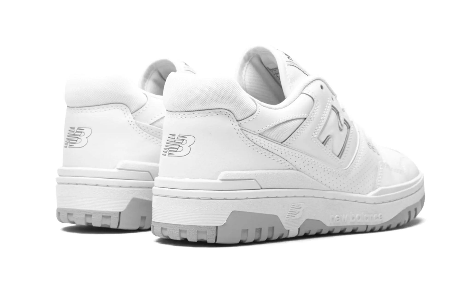 NEW BALANCE
550
"White / Grey" Shoe Flyes