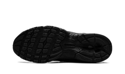 NEW BALANCE
740
"BLACK SILVER" Shoe Flyes