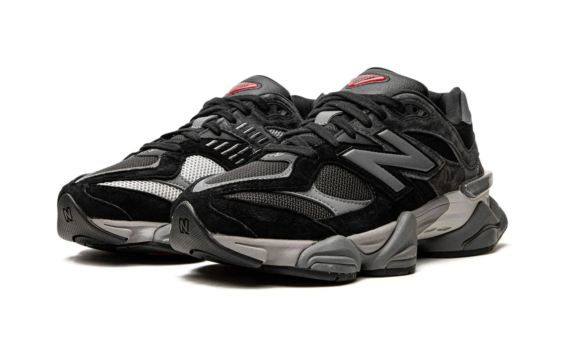 NEW BALANCE
9060
"Black/Castlerock" Shoe Flyes