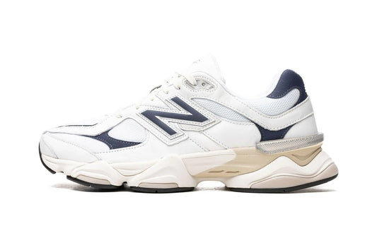 NEW BALANCE
9060
"White / Navy Shoe Flyes