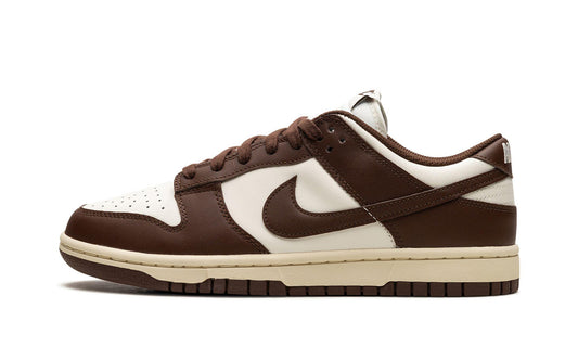 NIKE DUNK LOW "Cacao Wow" Shoe Flyes