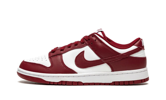 NIKE DUNK LOW
"Team Red" Shoe Flyes