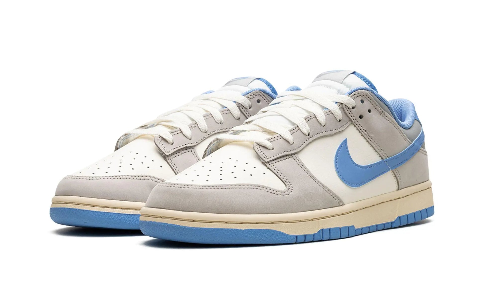 NIKE Dunk Low
"Athletic Department - University Blue" Shoe Flyes