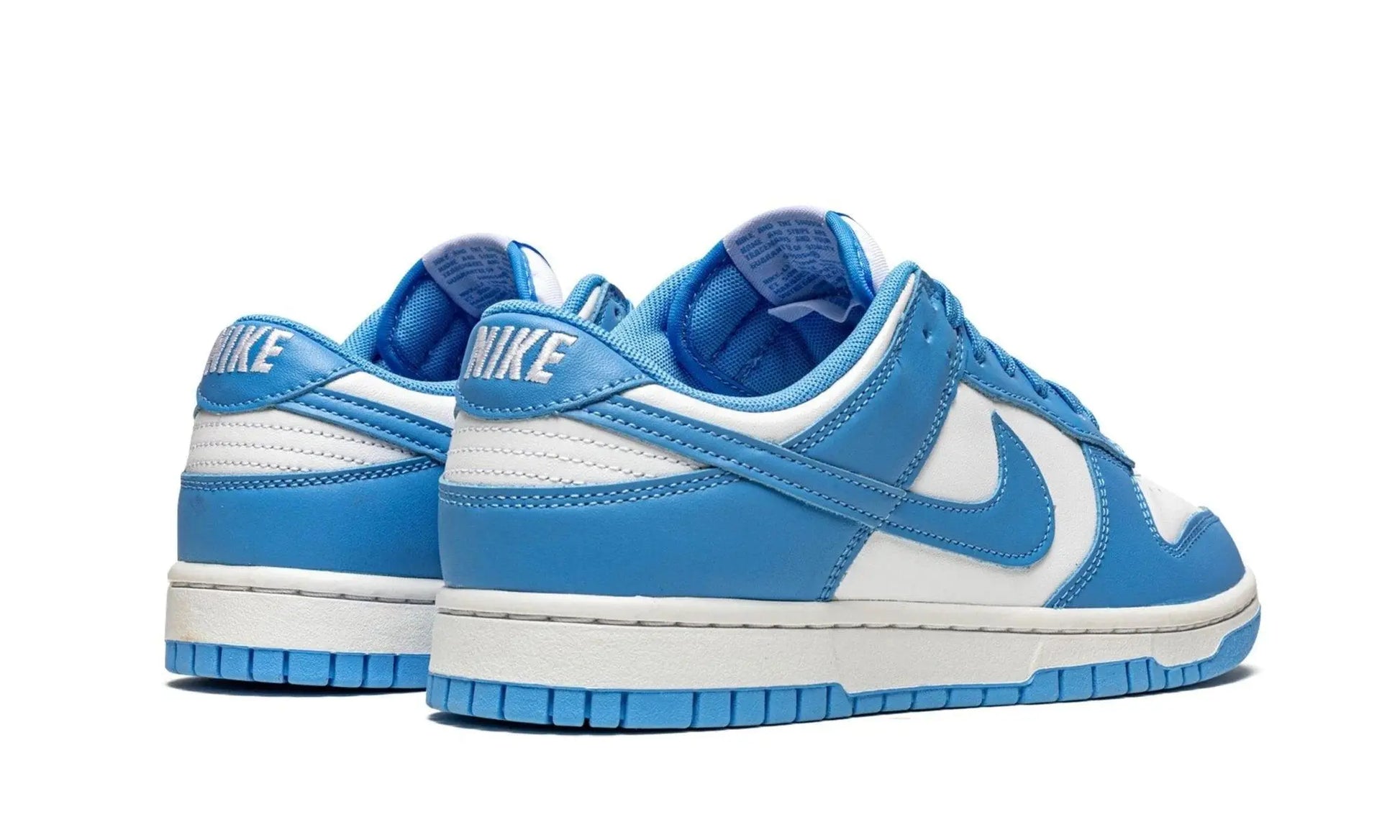 NIKE Dunk Low "University Blue" sneakers Shoe Fly
