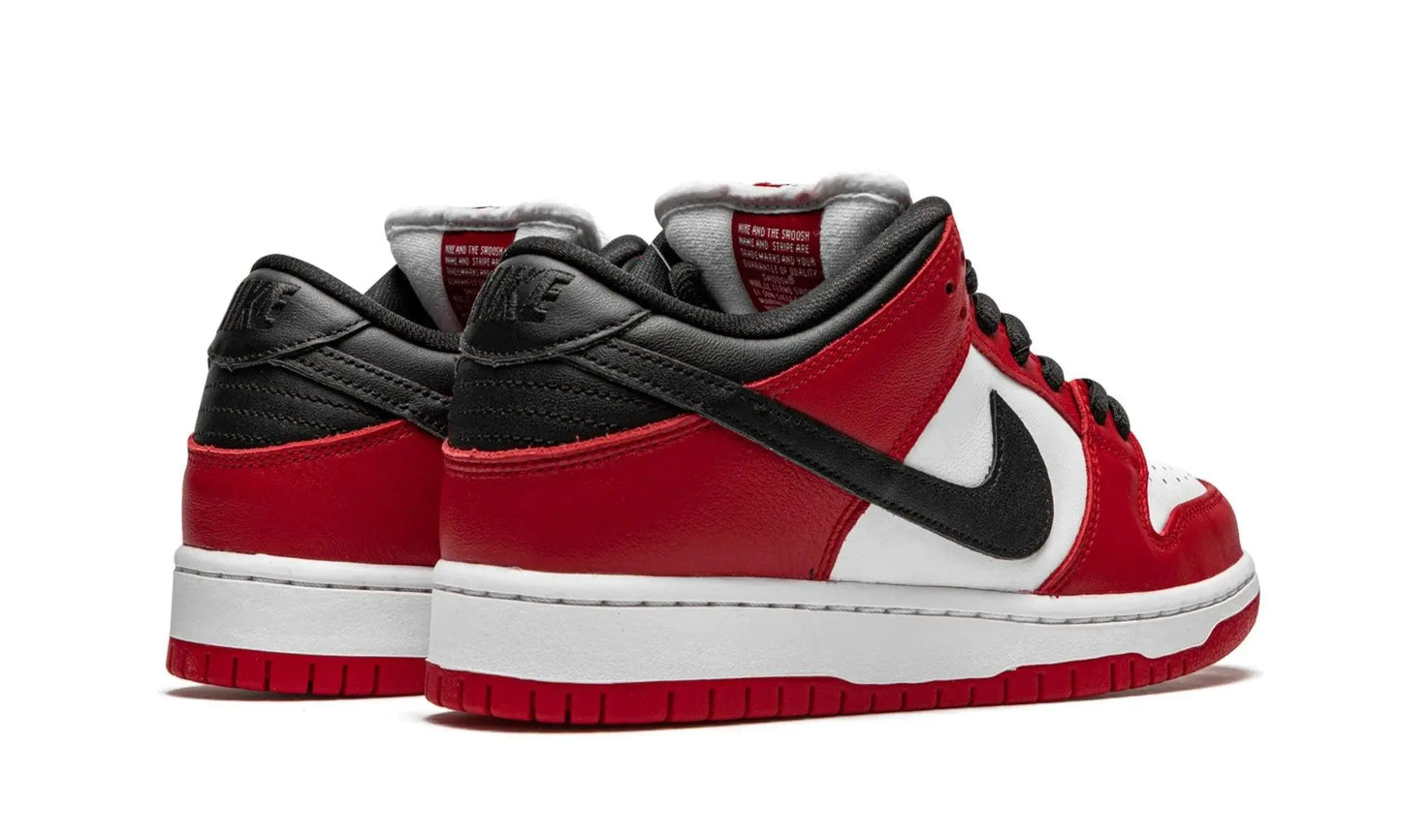 NIKE SB DUNK LOW PRO "CHICAGO" Shoe Fly