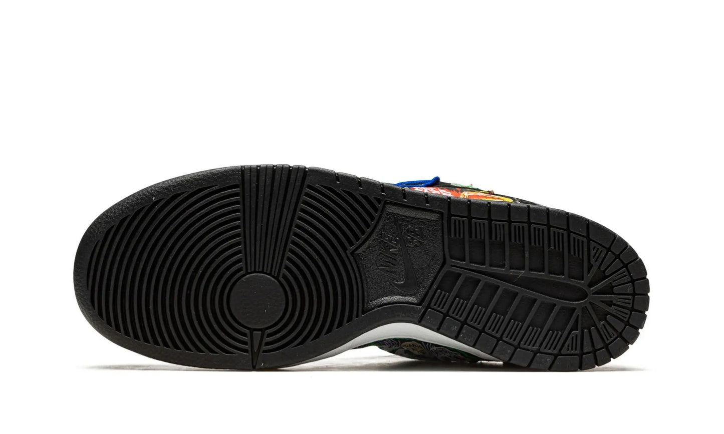 NIKE
SB DUNK LOW
"Neckface" Shoe Flyes