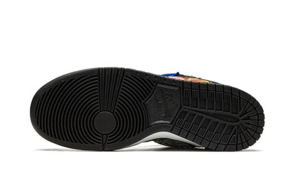 NIKE
SB DUNK LOW
"Neckface" Shoe Flyes