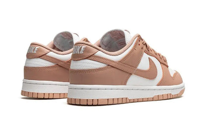 NIKE SB DUNK LOW
"Rose Whisper" Shoe Flyes