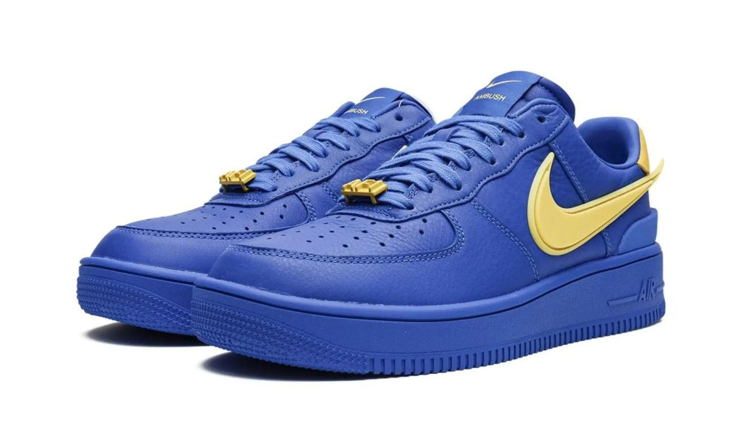 NIKE X AMBUSH
AIR FORCE 1 LOW
"AMBUSH - Game Royal Shoe Flyes