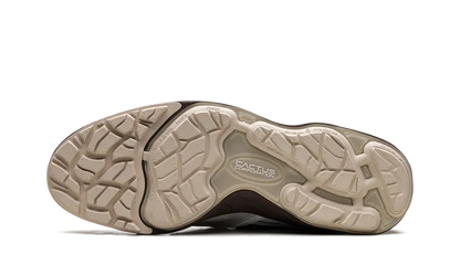 NIKE ZOOM FIELD JAXX 'TRAVIS SCOTT - LIGHT CHOCOLATE' Shoe Flyes