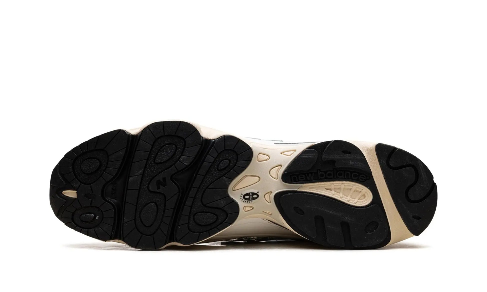 New Balance
1000
"moonrock" Shoe Flyes