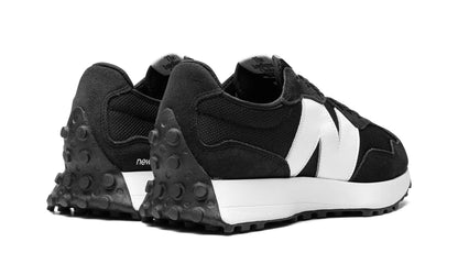 New Balance
327
"Black White" Shoe Flyes