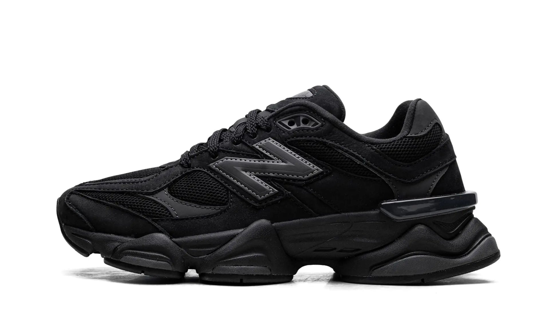 New Balance
9060
"Black Cement" Shoe Flyes