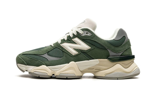 New Balance
9060 "Green Suede" Shoe Flyes