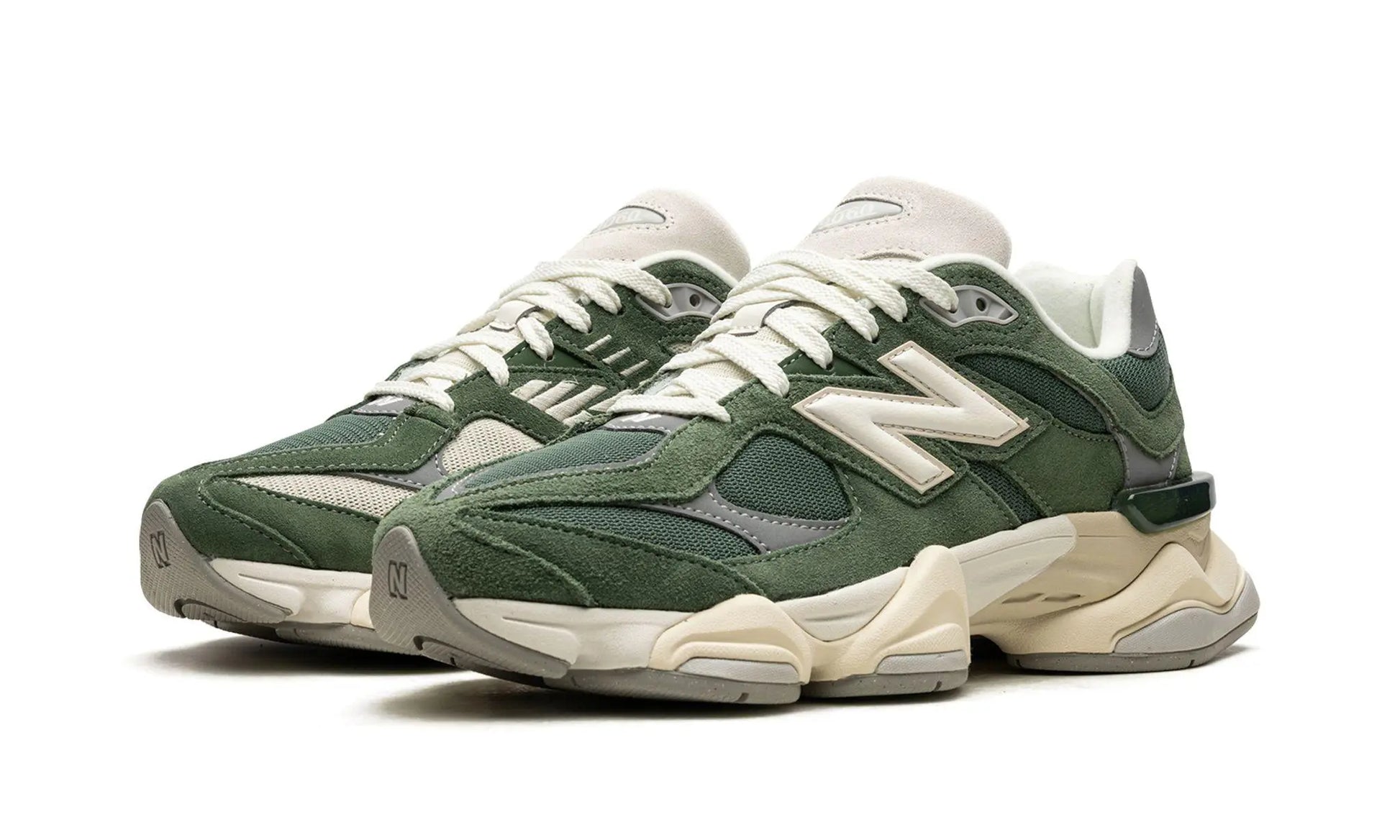 New Balance
9060 "Green Suede" Shoe Flyes
