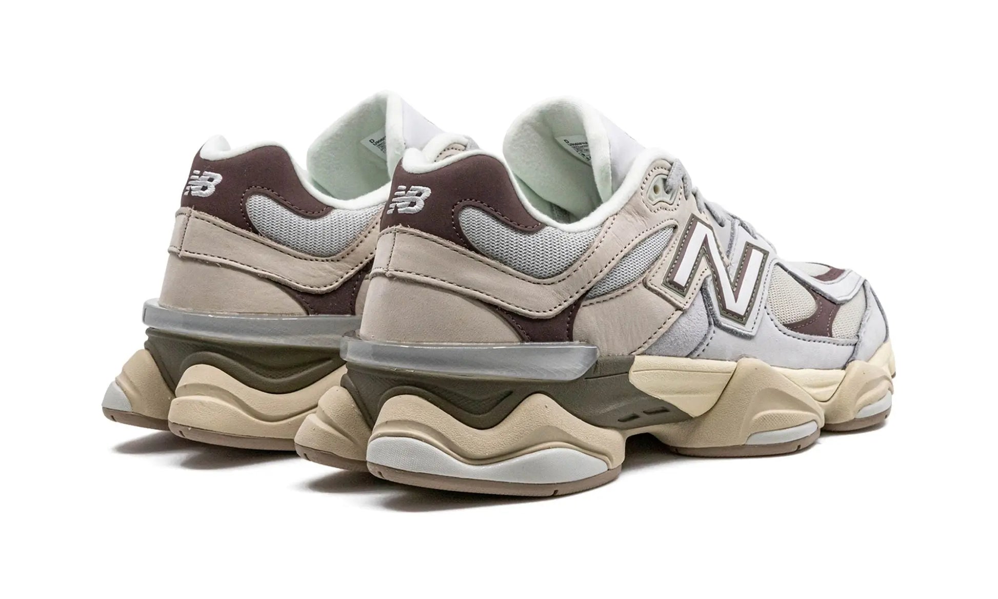 New Balance
9060
"Grey Matter / Timberwolf" Shoe Flyes