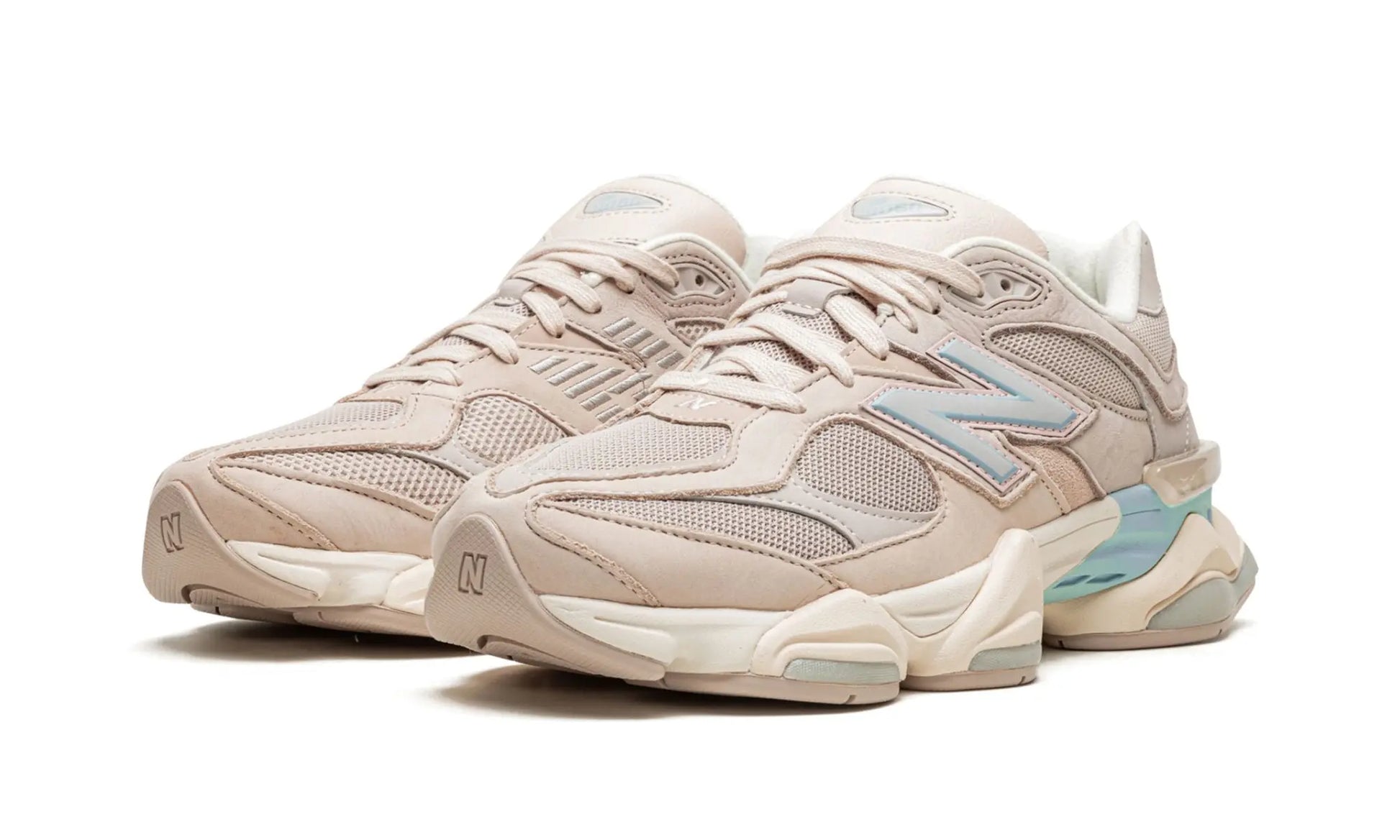 New Balance
9060
"Ivory" Shoe Flyes