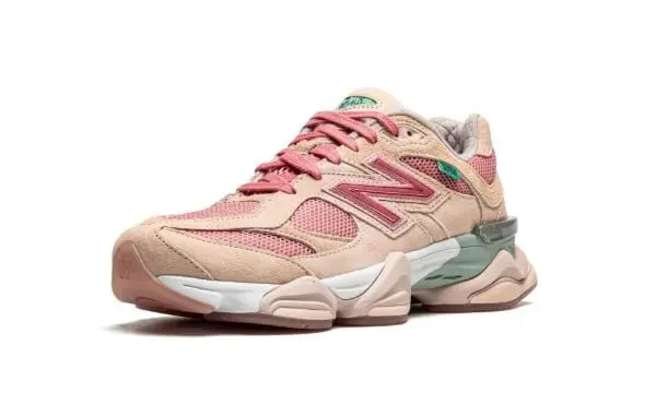 New Balance
9060
"Joe Fresh Goods - Inside Voices Penny Cookie Pink" Shoe Flyes