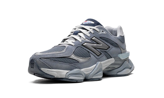 New Balance
9060
"Moon Daze" Shoe Flyes