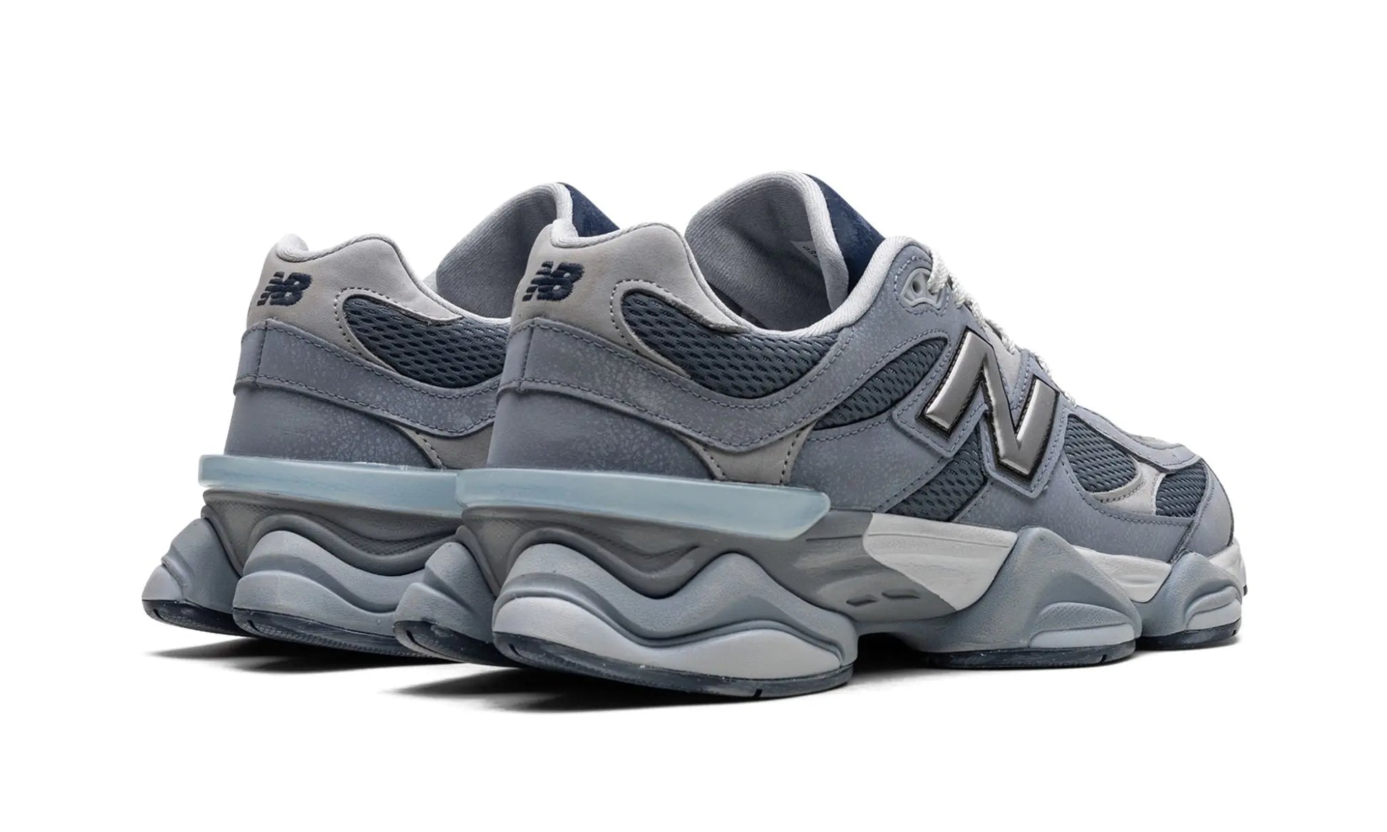 New Balance
9060
"Moon Daze" Shoe Flyes