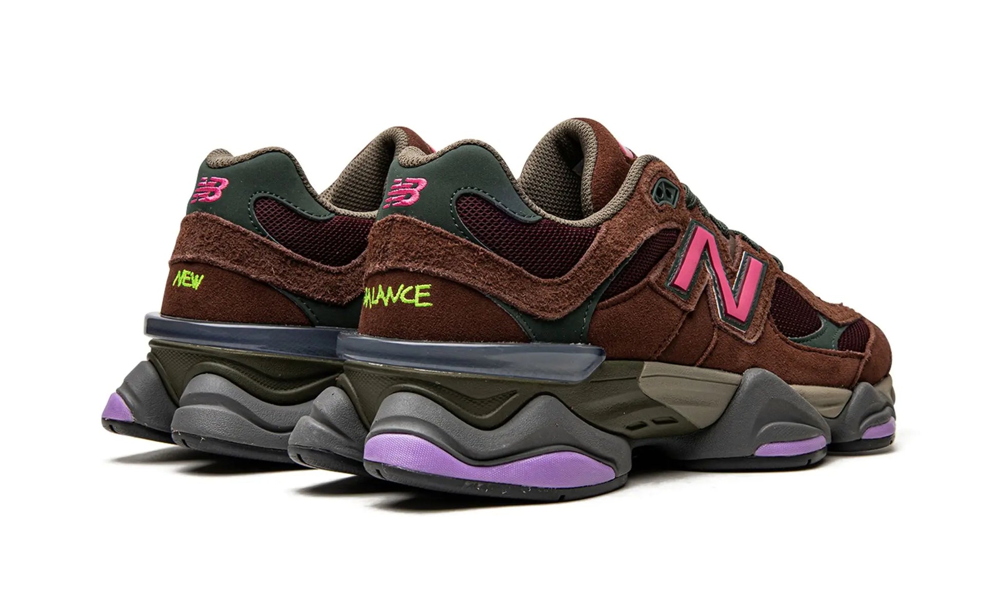New Balance
9060
"Rich Oak / Burgundy" Shoe Flyes