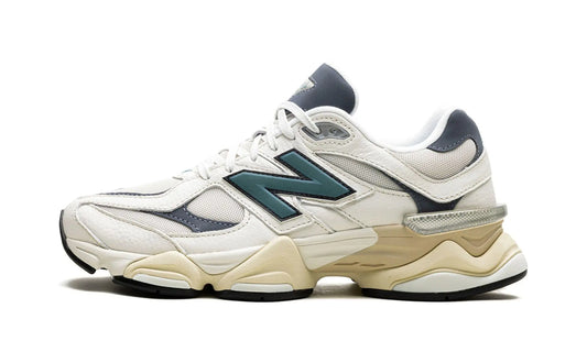 New Balance
9060 v1 "NEW SPRUCE" Shoe Flyes