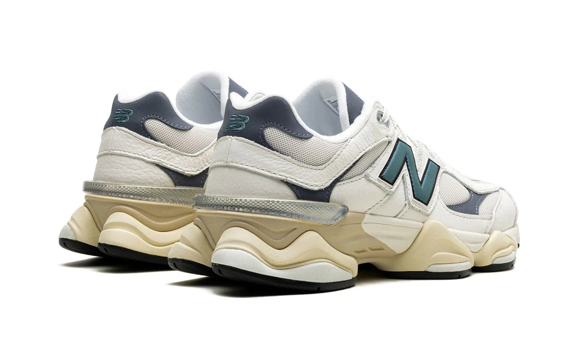 New Balance
9060 v1 "NEW SPRUCE" Shoe Flyes