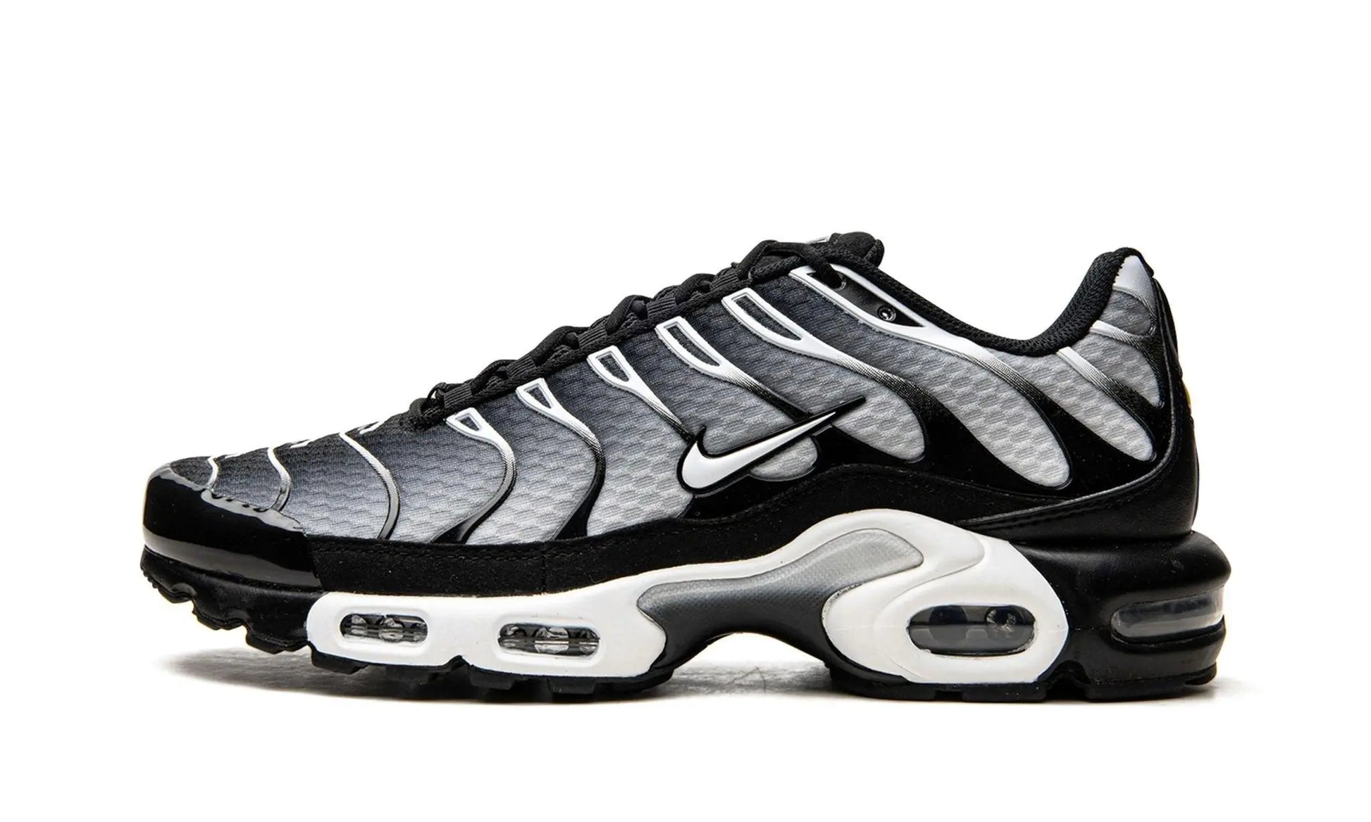 Nike Air Max Plus TN
"Black / Silver" Shoe Flyes
