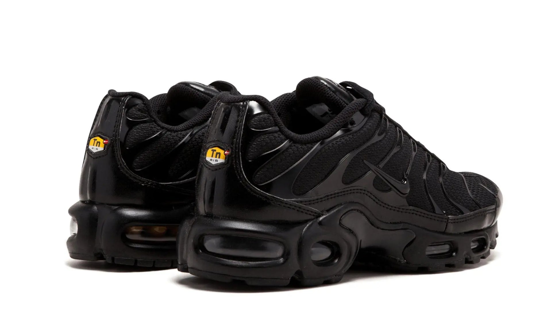 Nike
Air Max Plus TN
"Triple Black" Shoe Flyes