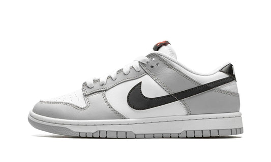 Nike
Dunk Low SE
"Lottery Pack - Grey" Shoe Flyes