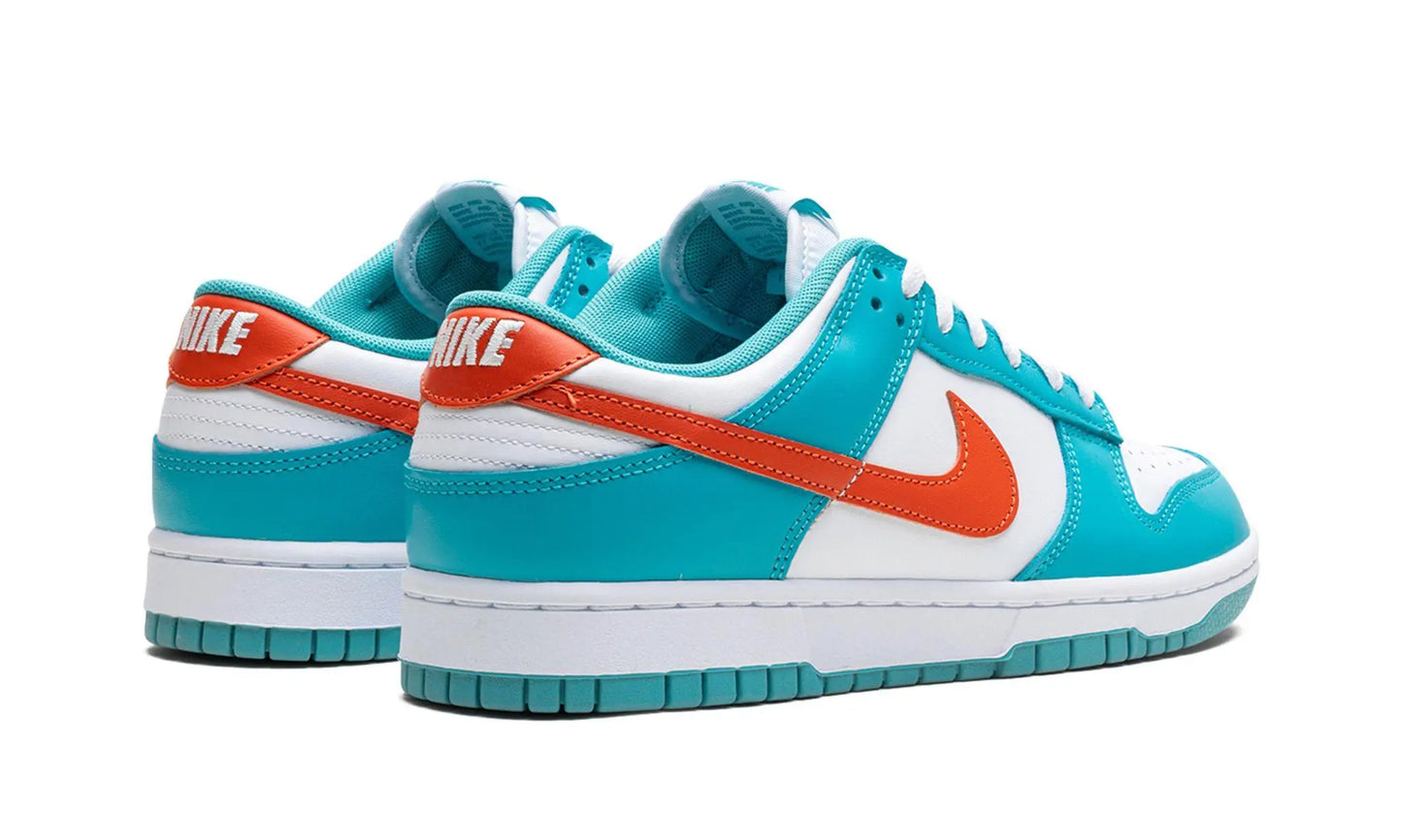 Nike
Dunk Low
"Dolphins" Shoe Flyes