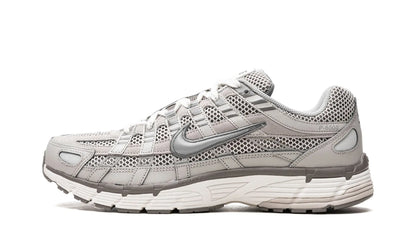 Nike
P-6000
"Light Iron Ore" Shoe Flyes