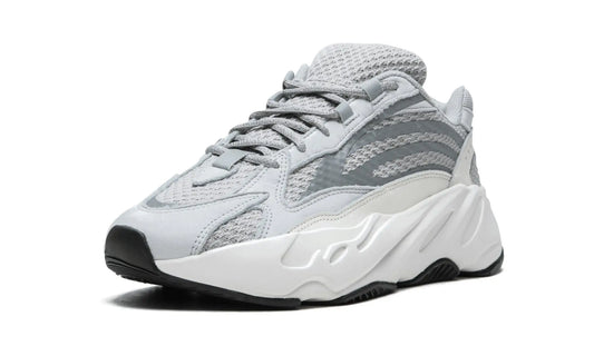 Yeezy Boost 700 V2
"Static" Shoe Flyes