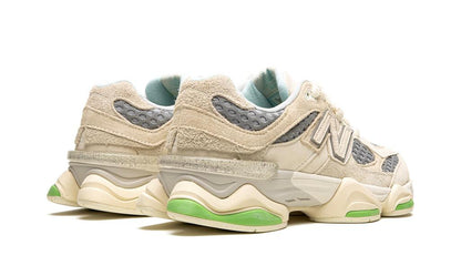 NEW BALANCE
9060
"BRICKS AND WOOD"