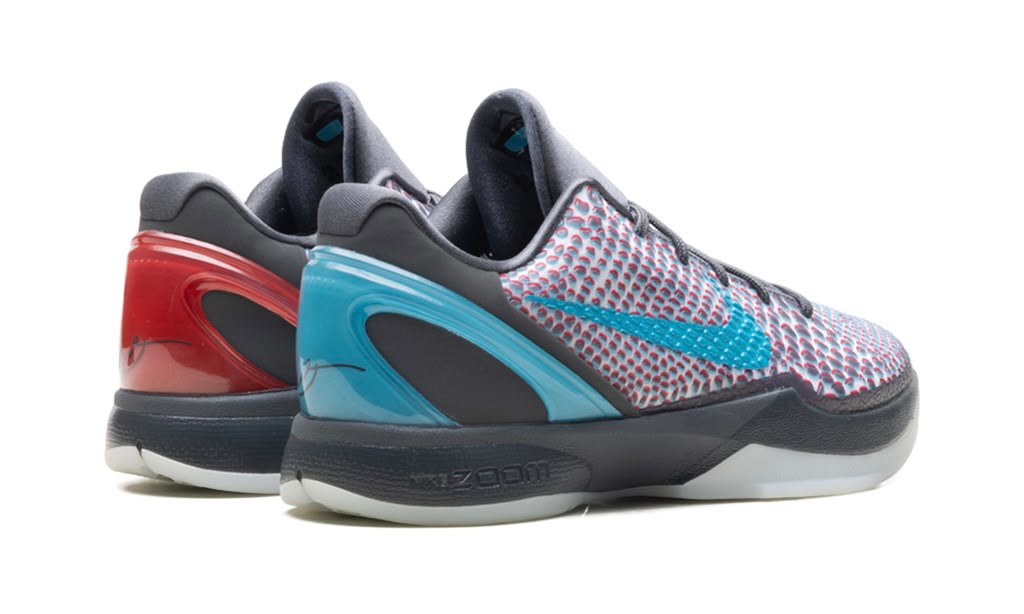 NIKE ZOOM KOBE 6 PROTRO
"ALL-STAR 3D HOLLYWOOD"