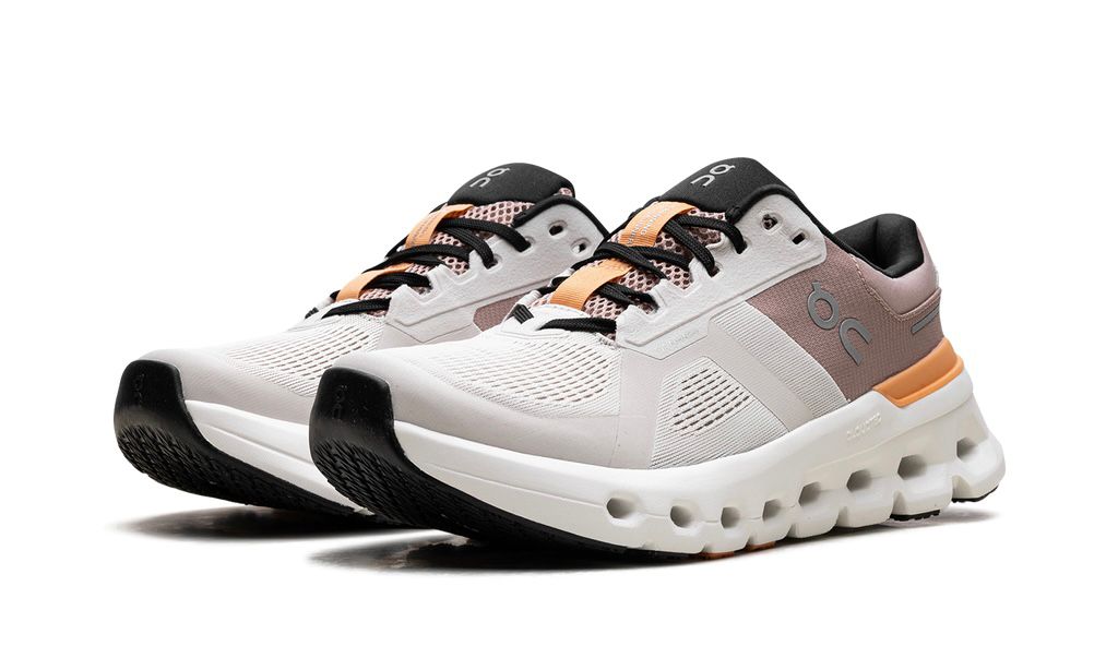 ON RUNNING
CLOUDRUNNER 2
"PEARL TANGERINE"